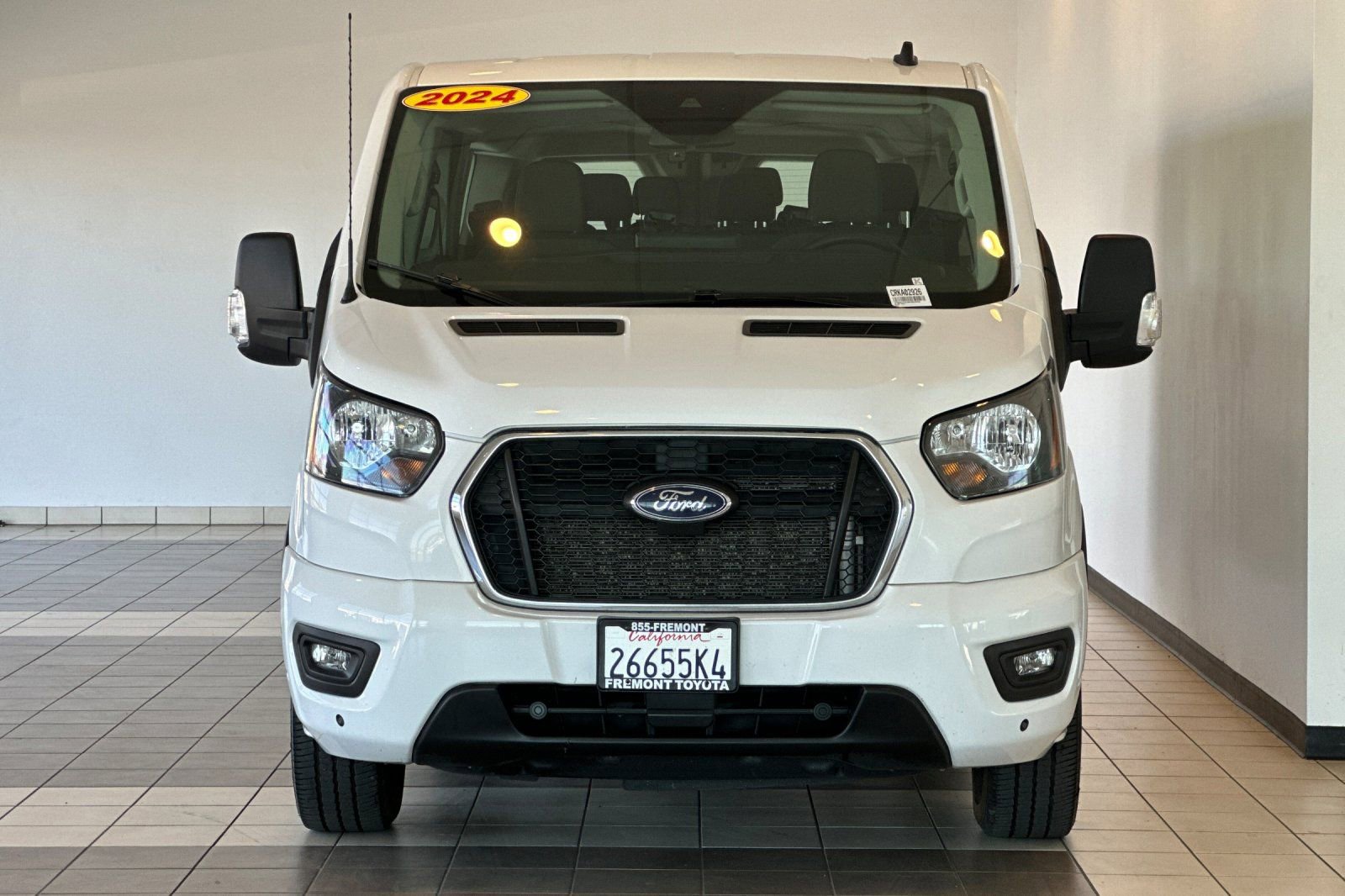 Used 2024 Ford Transit 350 XLT image 9