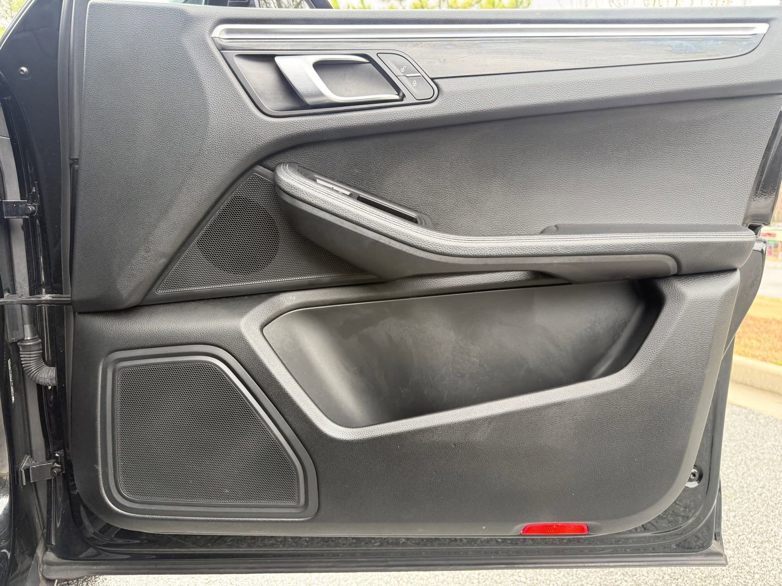 Used 2018 Porsche Macan Sport Edition image 43