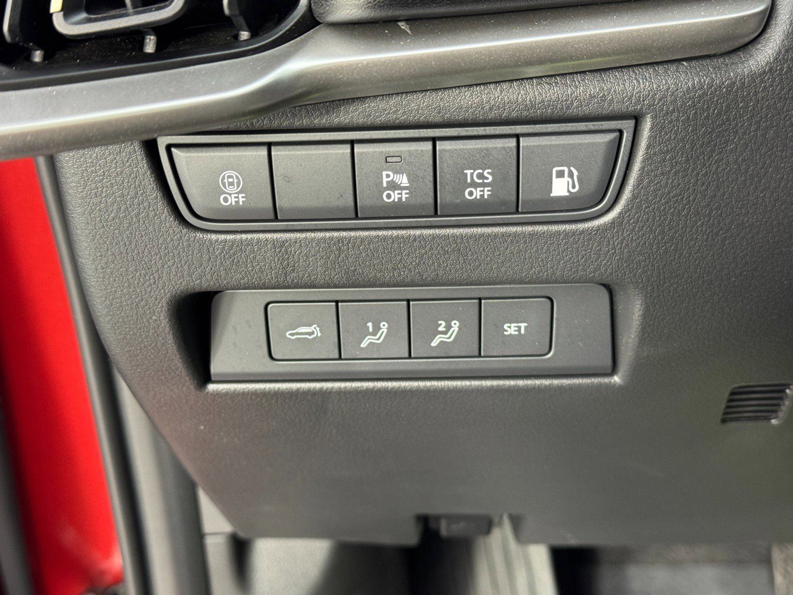 Used 2025 MAZDA CX-90 Plug-In Hybrid w/ Premium Plus image 18