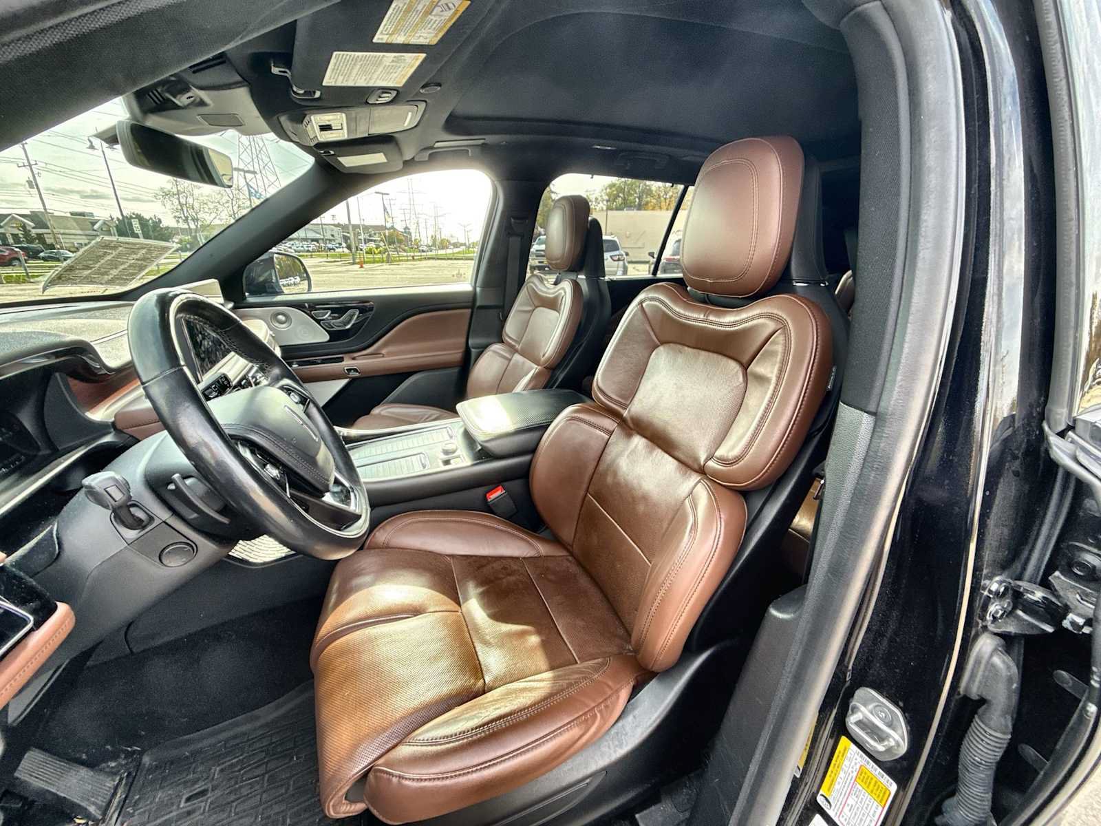 Used 2022 Lincoln Aviator Reserve w/ Equipment Group 201A AWD/4WD image 20