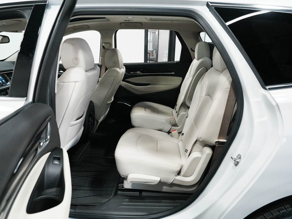 Used 2023 Buick Enclave Essence w/ Experience Buick Package image 32