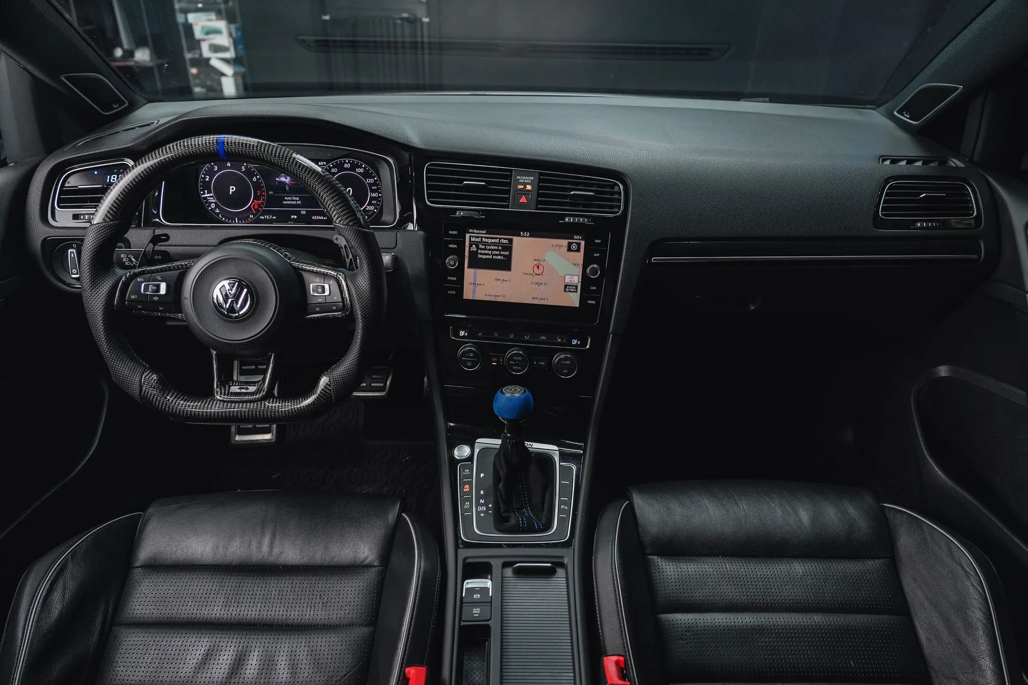 Used 2019 Volkswagen Golf 4-Door image 42