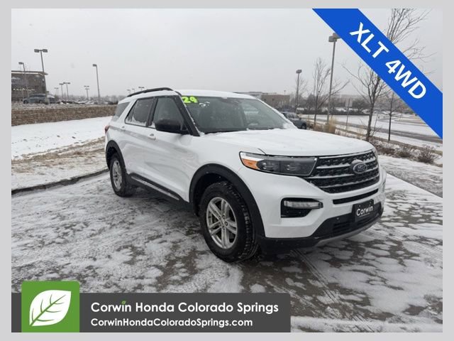 Used 2024 Ford Explorer XLT w/ Equipment Group 202A image 1