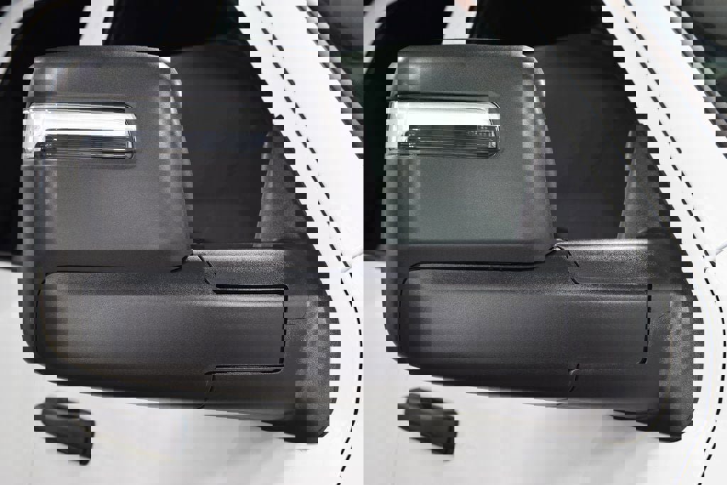 Used 2025 RAM 5500 Tradesman w/ Safety Group image 11