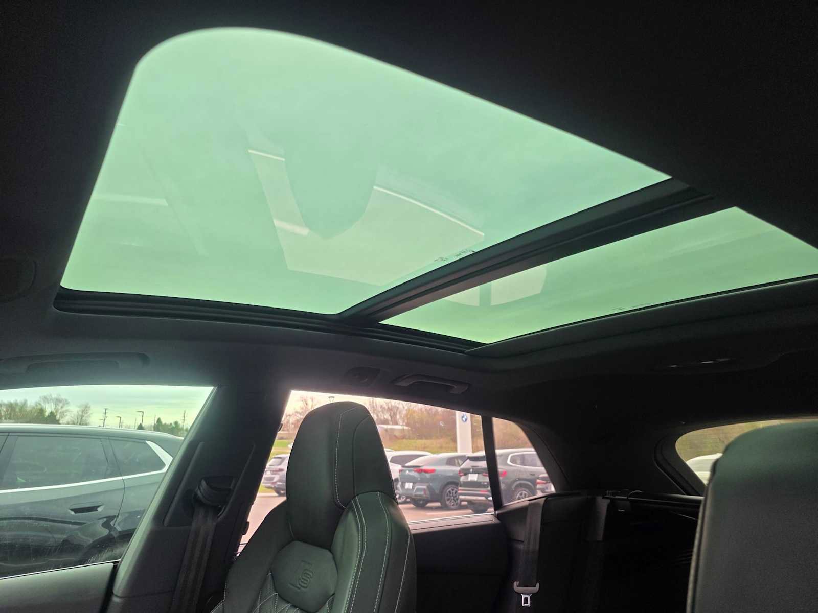 Used 2023 Audi SQ8 Premium Plus w/ Executive Package AWD/4WD image 19