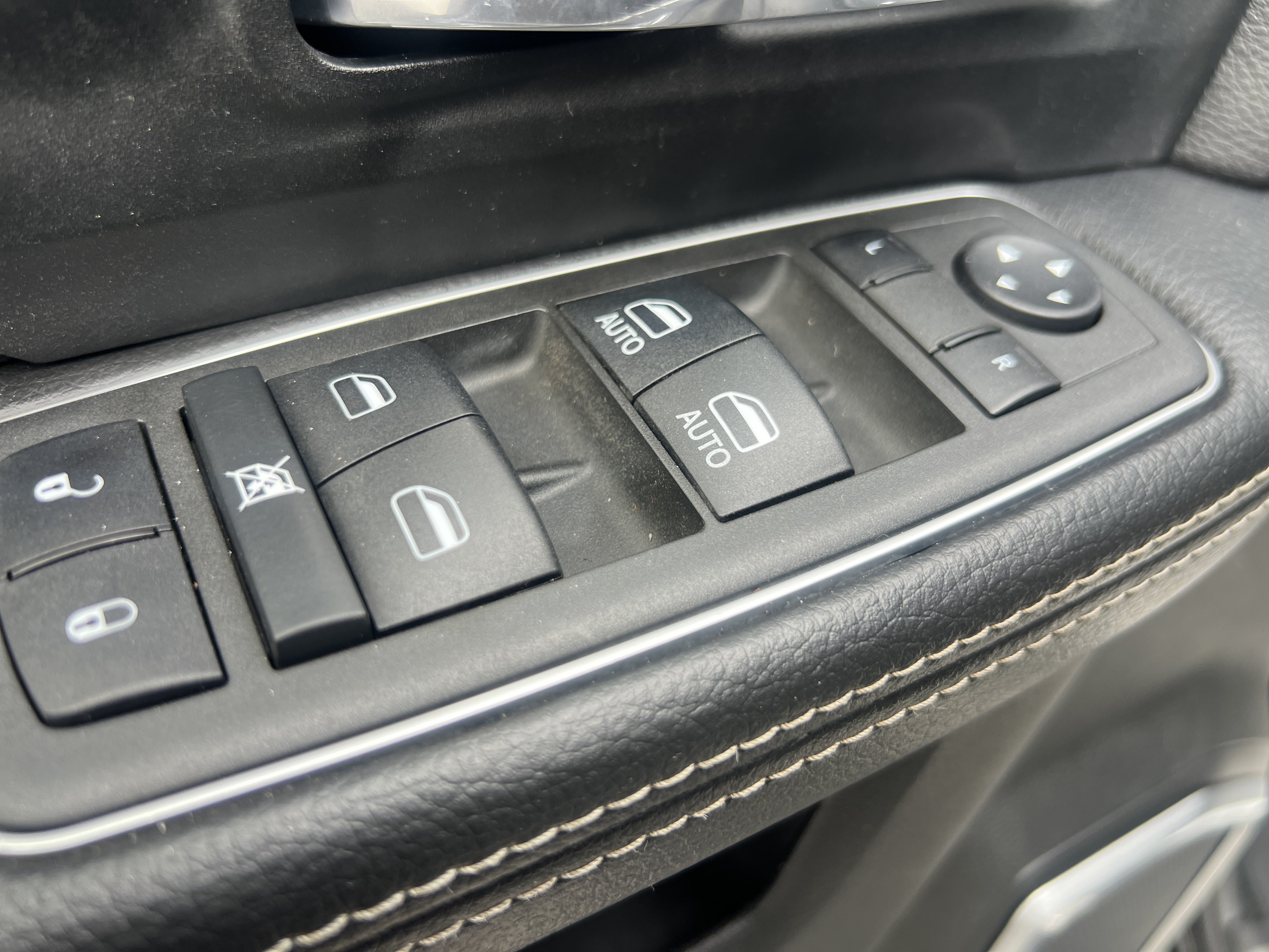 Used 2022 RAM 2500 Laramie AWD/4WD image 24