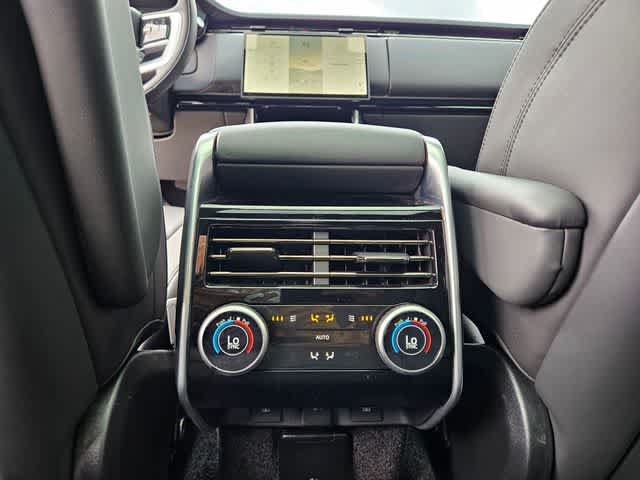 Used 2025 Land Rover Range Rover SE AWD/4WD image 18