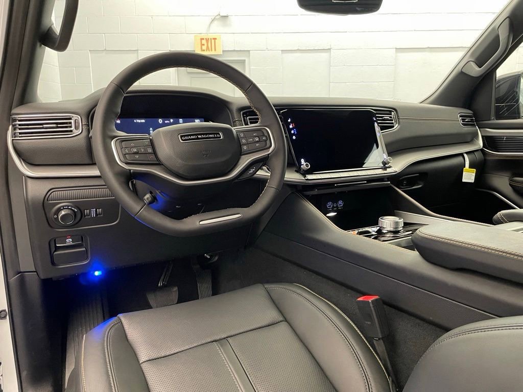 New 2026 Jeep Grand Wagoneer L 4WD image 12