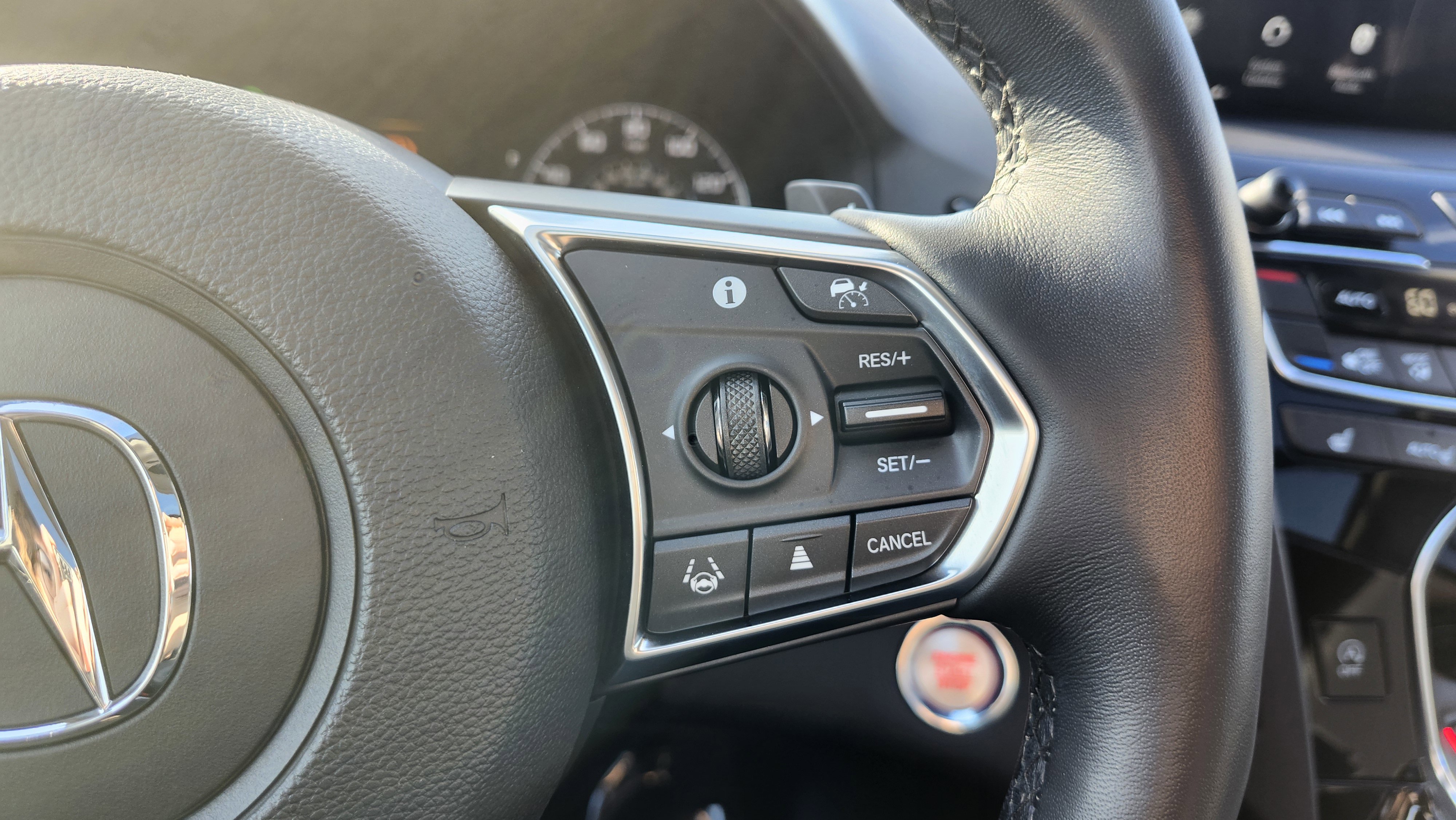 Used 2023 Acura RDX AWD image 37