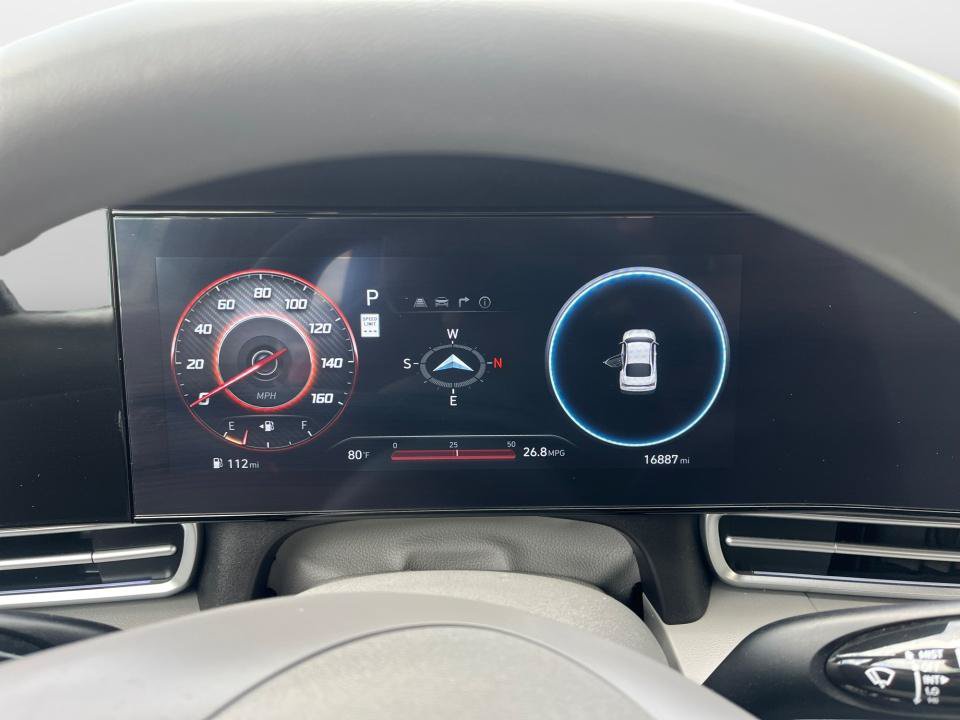 Used 2024 Hyundai Elantra SEL FWD image 14