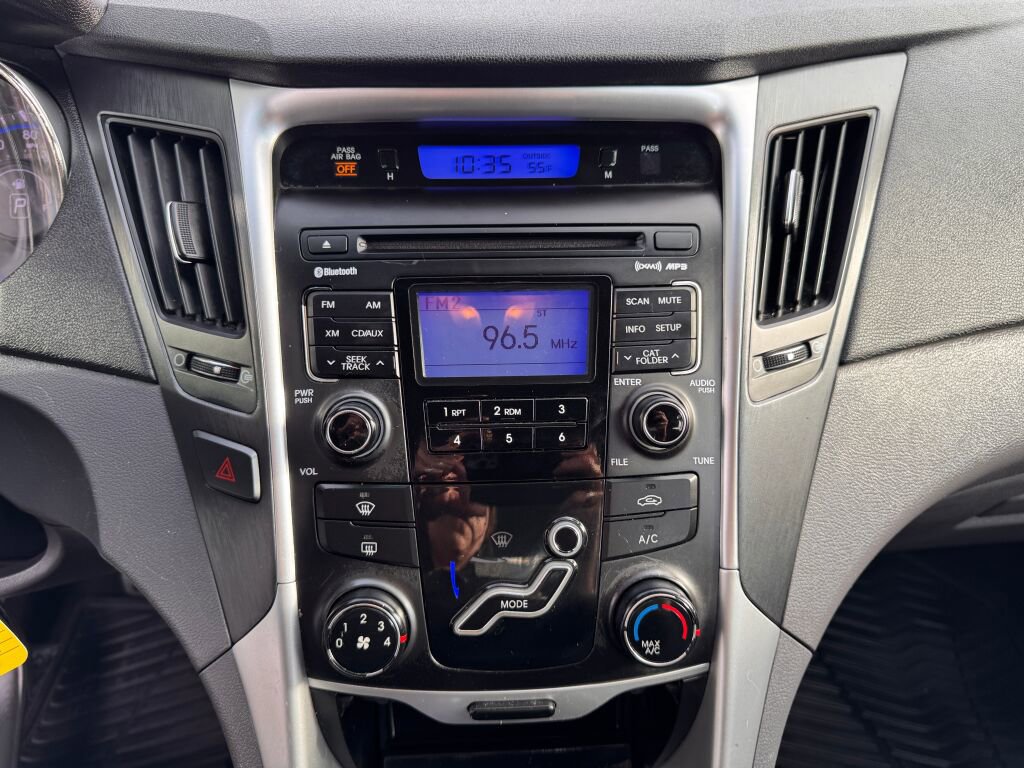 Used 2011 Hyundai Sonata GLS image 24