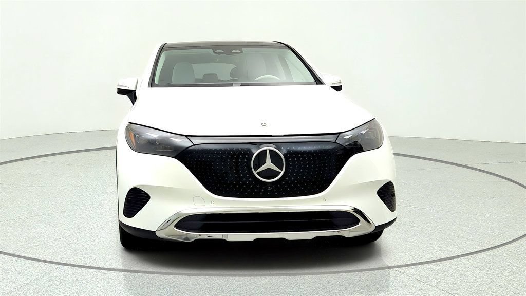Used 2025 Mercedes-Benz EQE 350+ SUV image 2