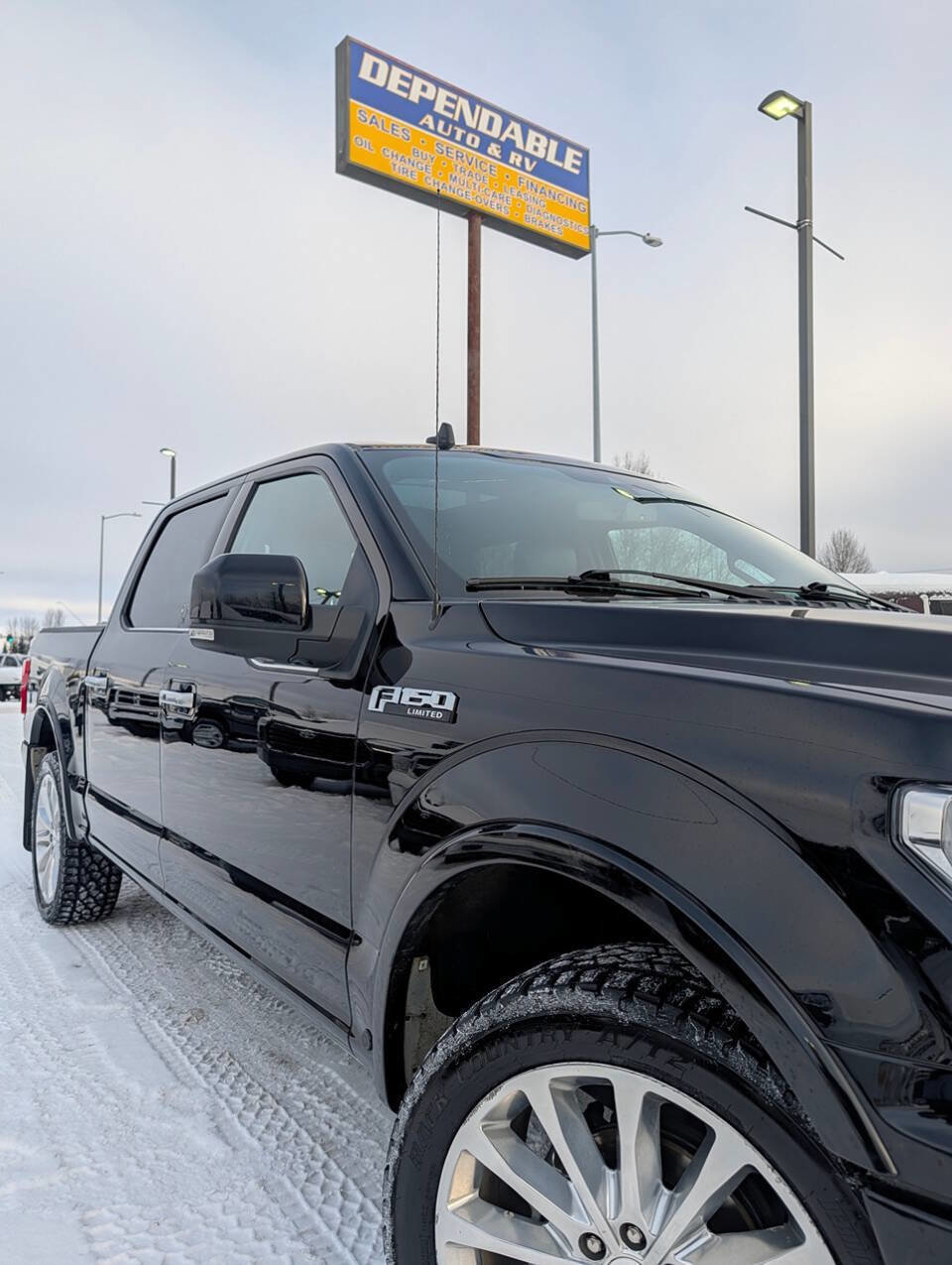 Used 2018 Ford F150 Limited AWD/4WD image 19