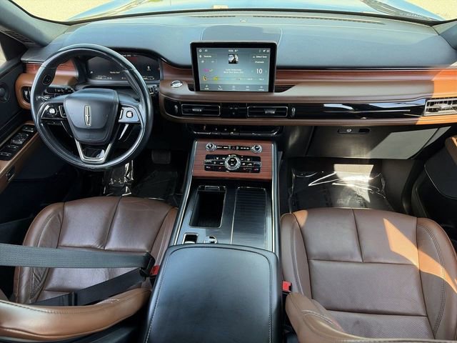 Used 2021 Lincoln Aviator Reserve image 16