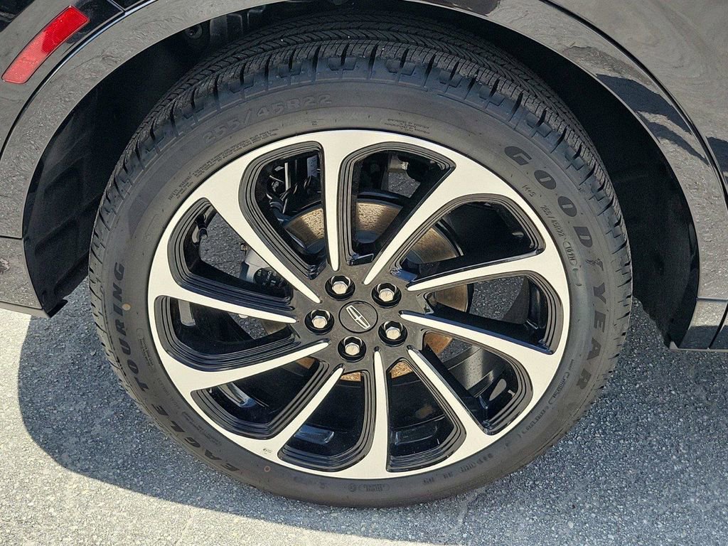 New 2024 Lincoln Nautilus Black Label image 24
