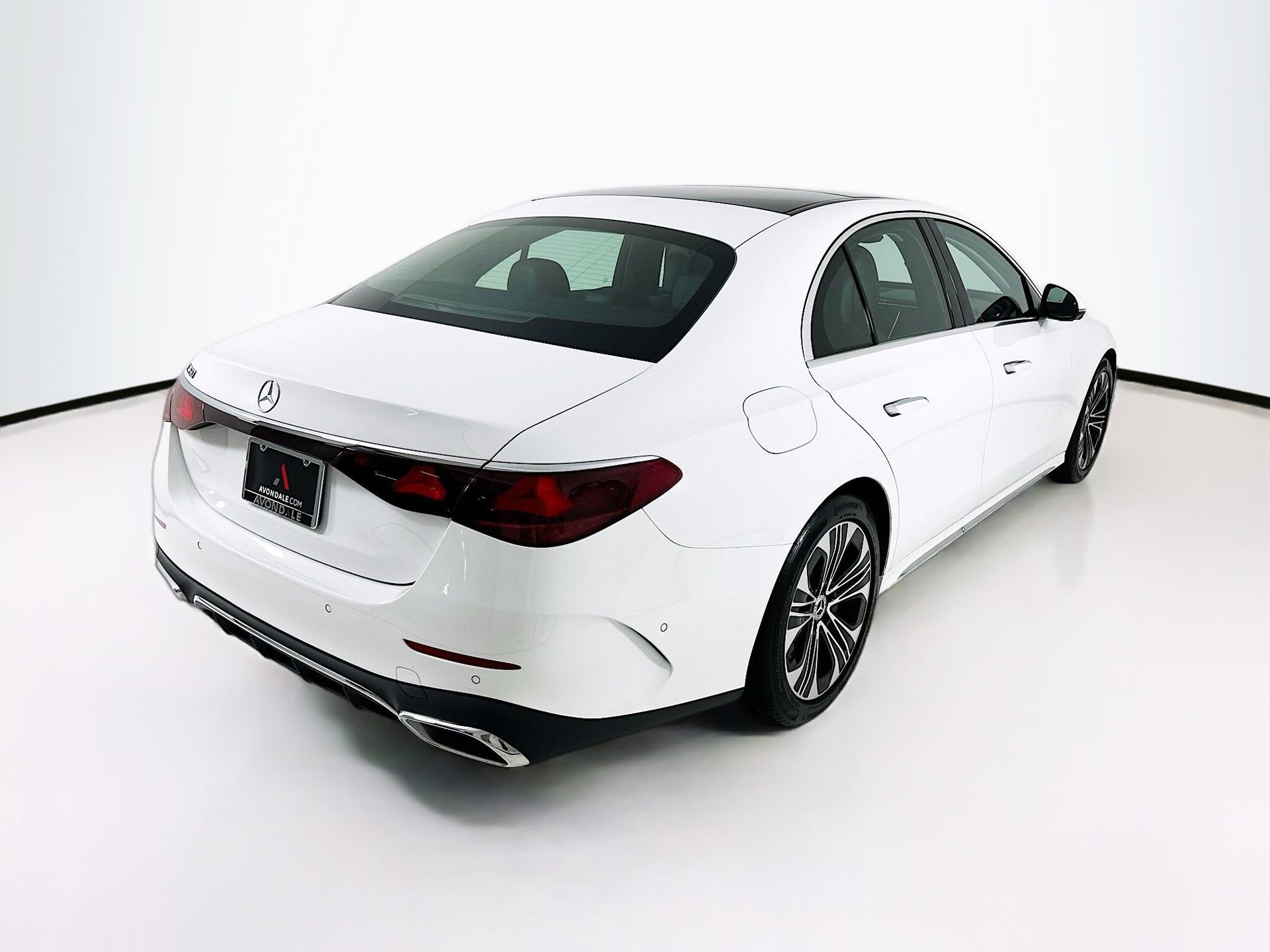 Used 2025 Mercedes-Benz E 350 Sedan image 8