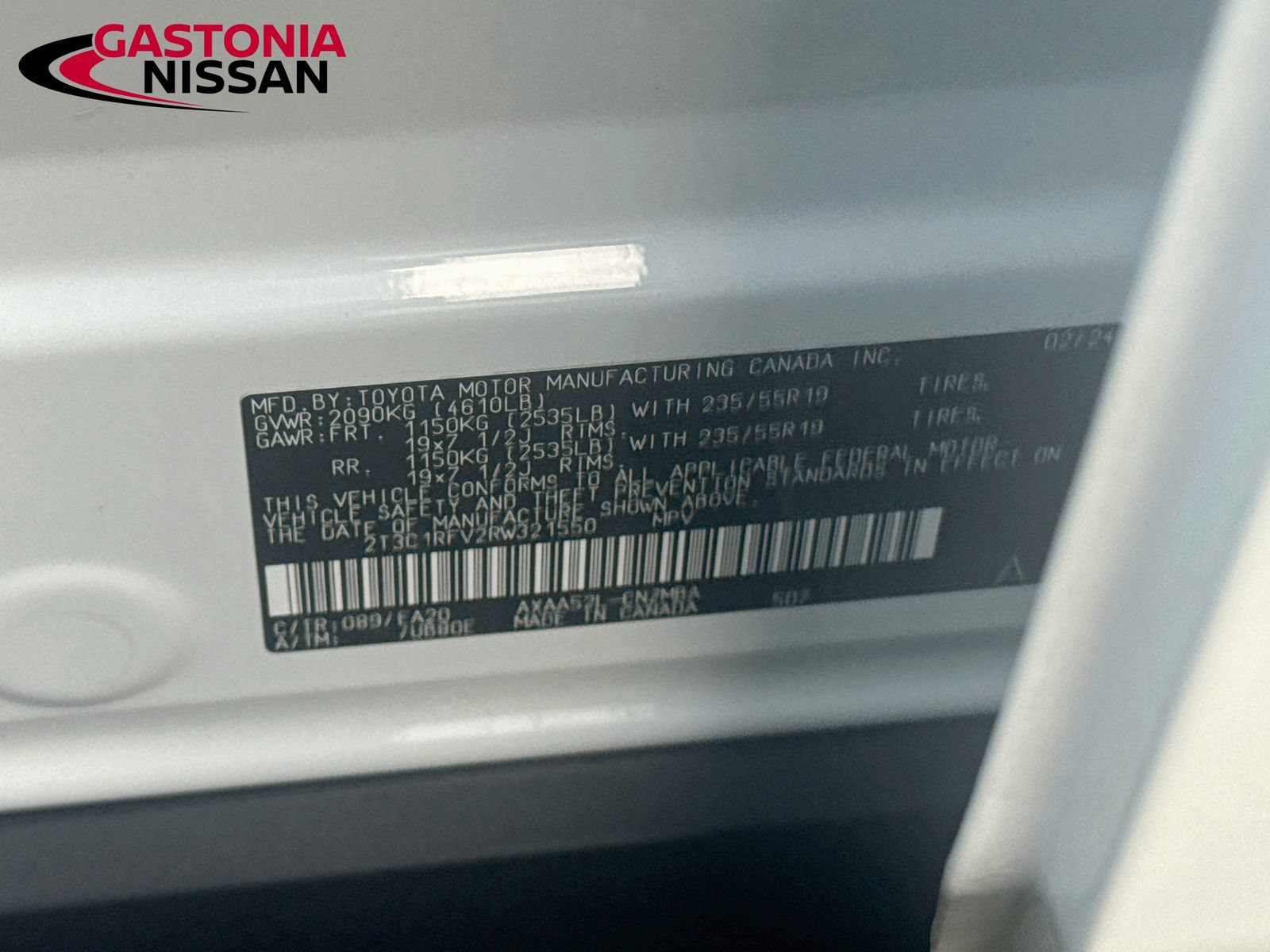 Used 2024 Toyota RAV4 XLE Premium FWD image 40