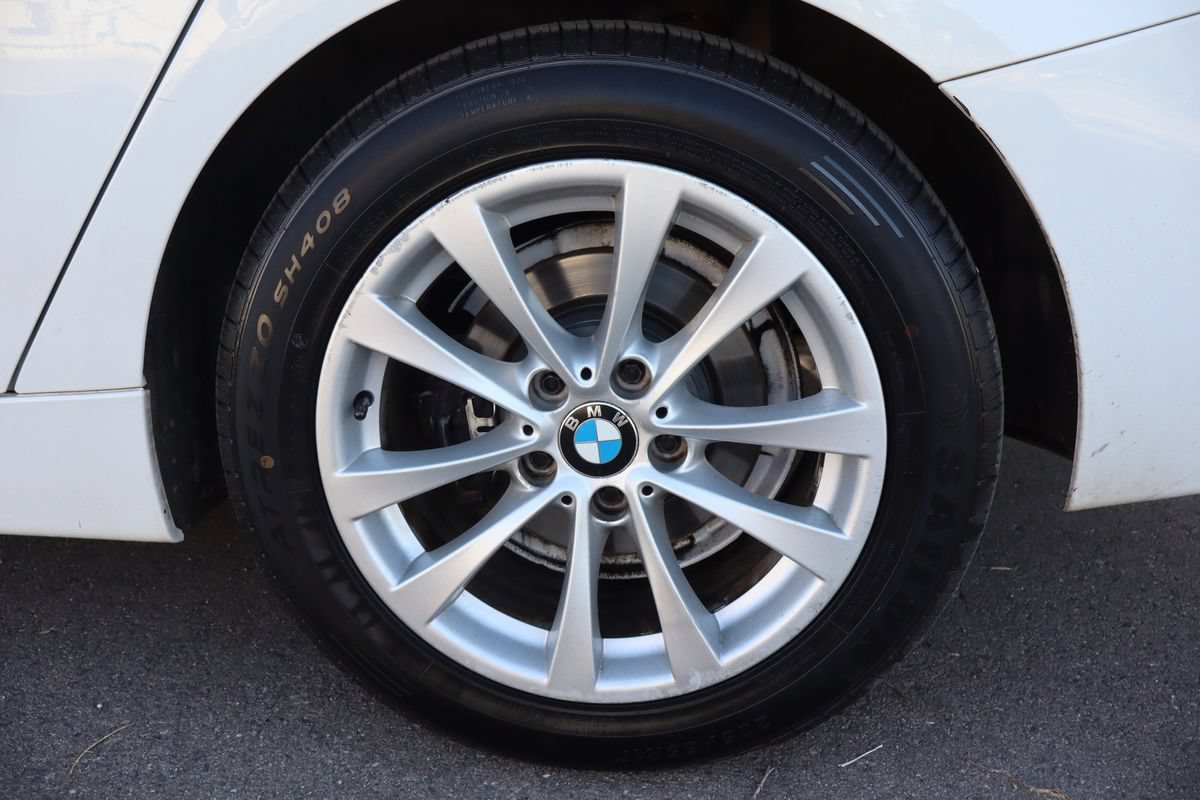 Used 2015 BMW 328i Gran Turismo xDrive AWD/4WD image 42