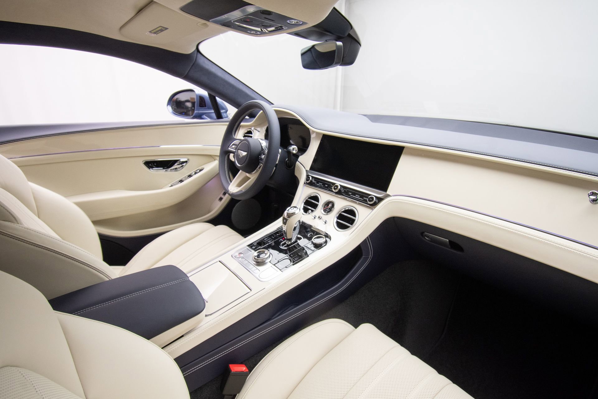 New 2026 Bentley Continental GT AWD/4WD image 14