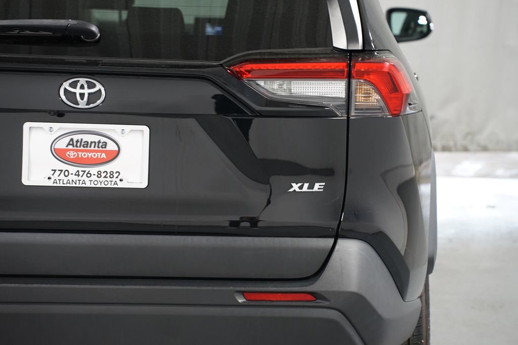 Certified 2022 Toyota RAV4 XLE image 10