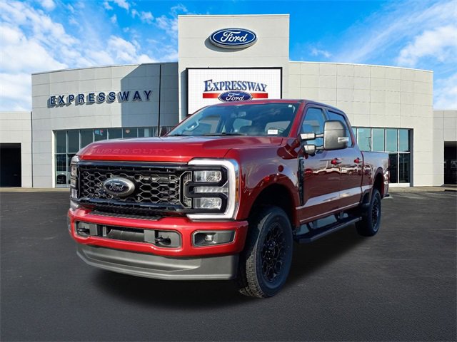 New 2025 Ford F350 XLT w/ Black Appearance Package image 2