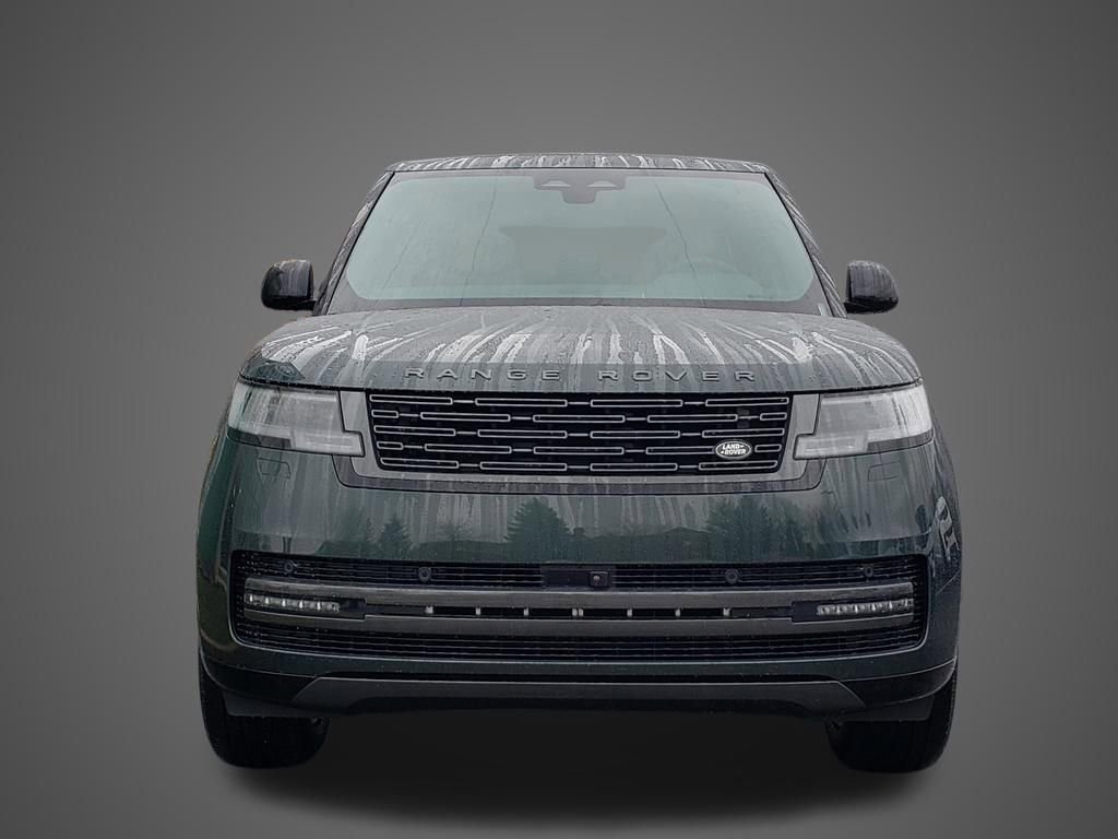New 2025 Land Rover Range Rover SE image 2