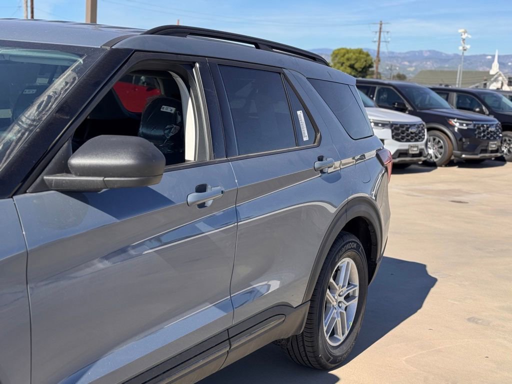 New 2026 Ford Explorer Active image 9