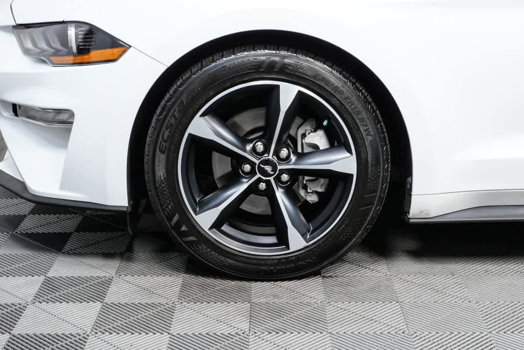 Used 2019 Ford Mustang Coupe image 27