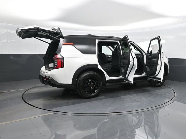 Used 2025 Nissan Armada PRO-4X image 39