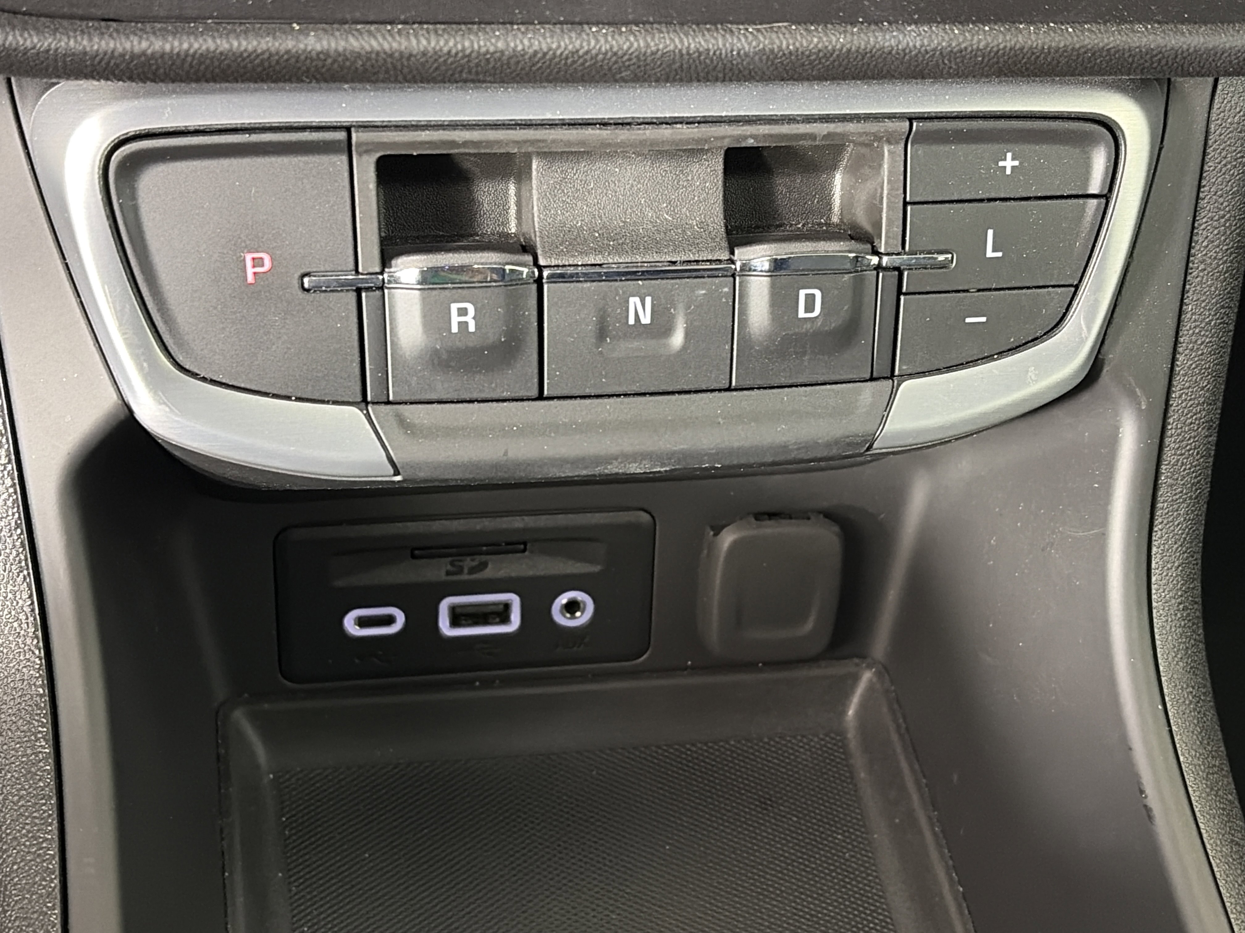 Certified 2024 GMC Terrain SLT w/ Infotainment Package II AWD/4WD image 26