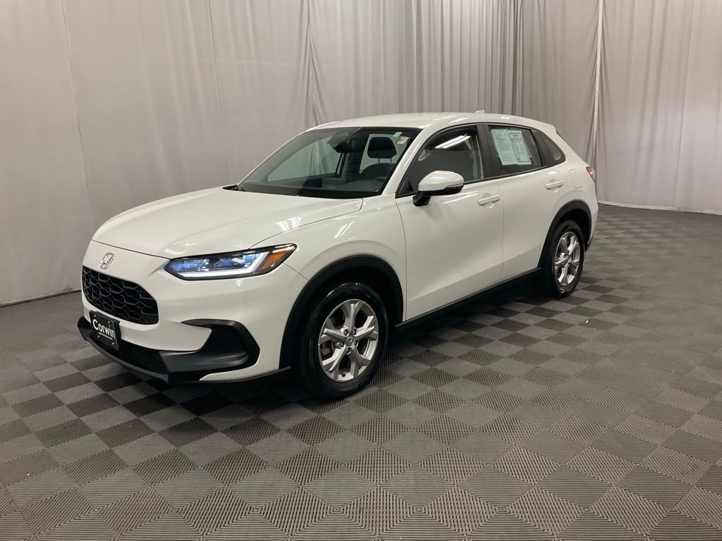 Used 2025 Honda HR-V LX image 5