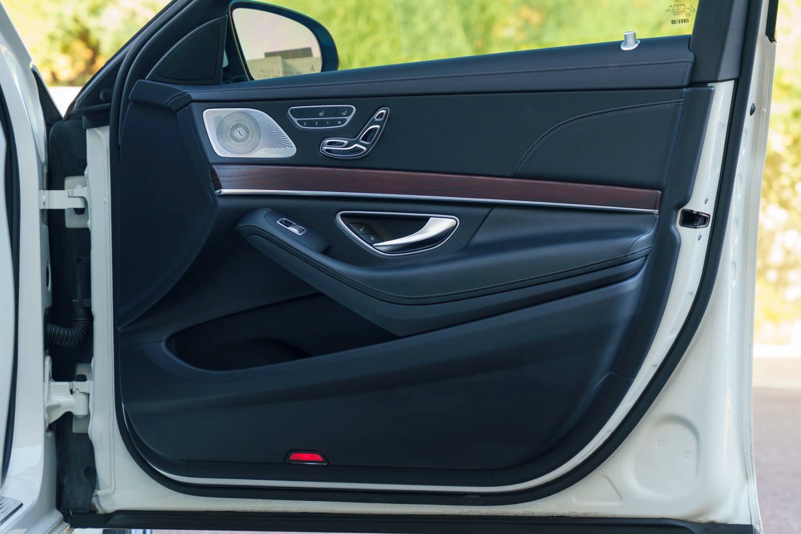 Used 2019 Mercedes-Benz S 450 Sedan image 30