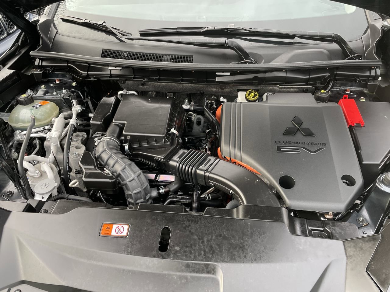 Used 2025 Mitsubishi Outlander SEL image 43
