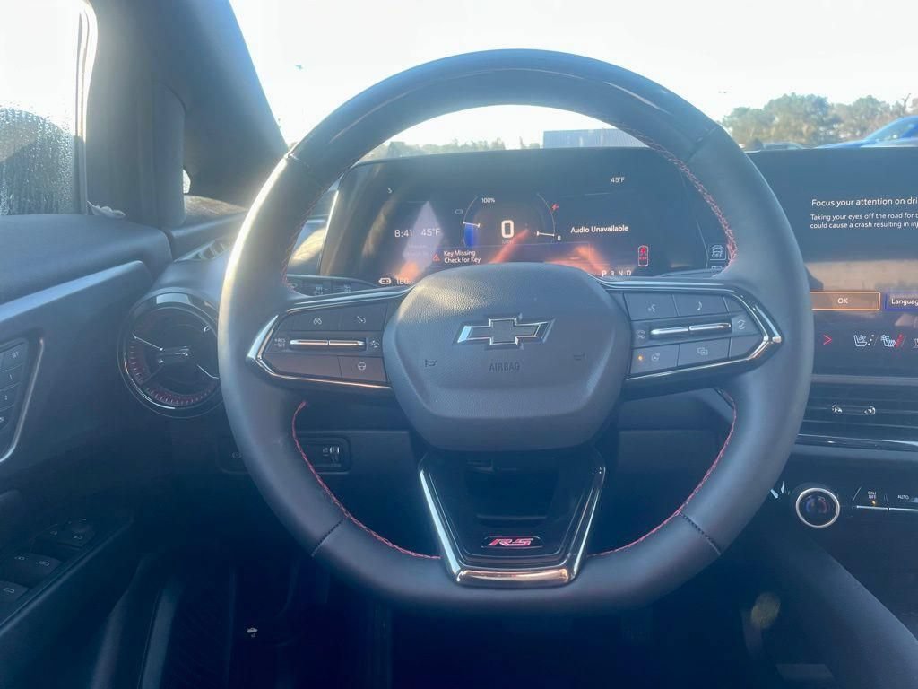 New 2025 Chevrolet Equinox EV RS w/ Active Safety Package 3 AWD/4WD image 17