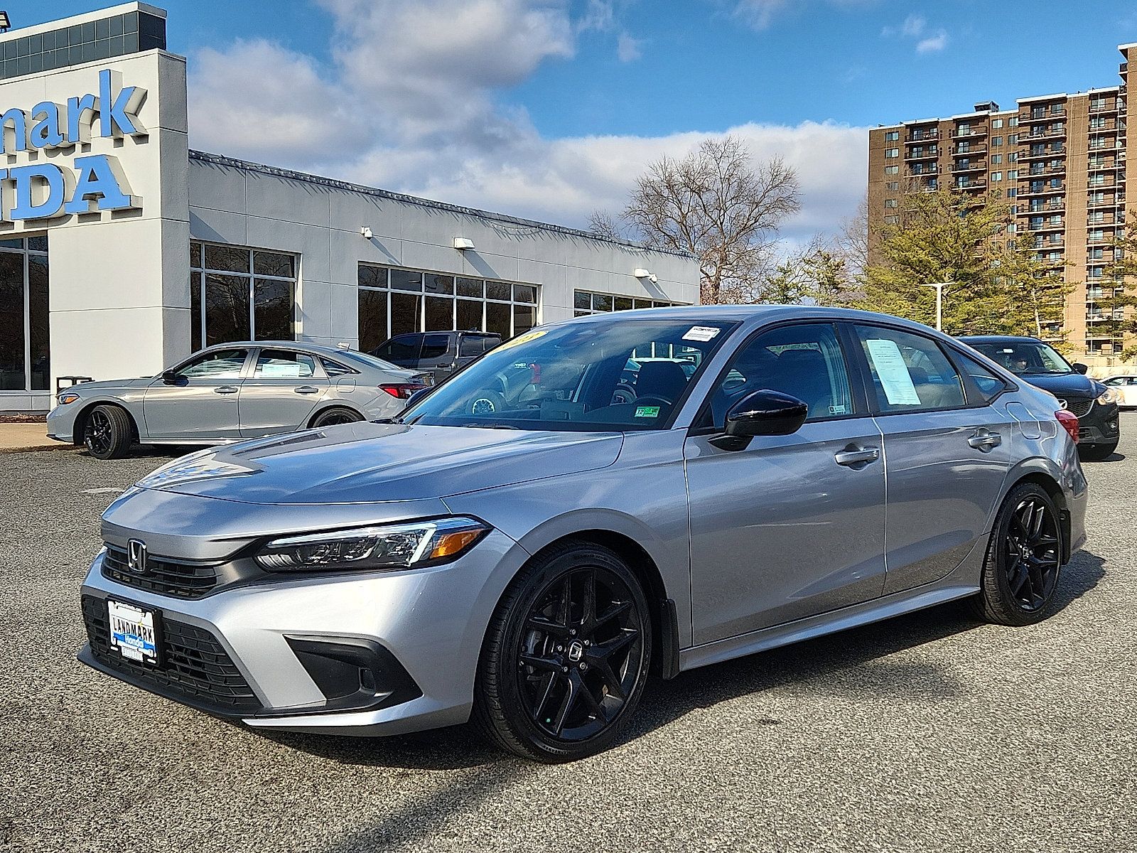 Used 2023 Honda Civic Sport image 1