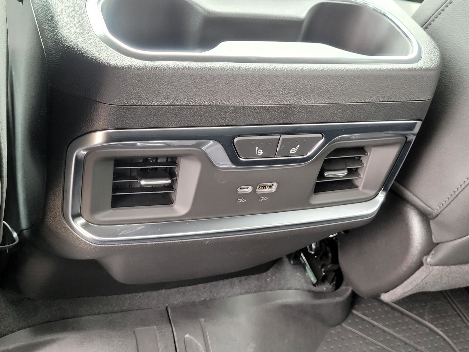 New 2026 Chevrolet Silverado 1500 High Country AWD/4WD image 12