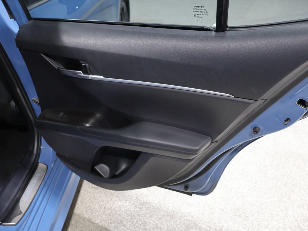 Used 2023 Toyota Camry SE w/ Audio Upgrade Package FWD image 23