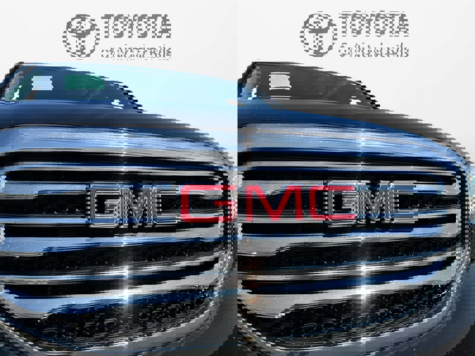 Used 2019 GMC Acadia SLT w/ LPO, Cargo Package image 10