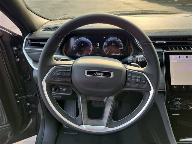 New 2025 Jeep Grand Cherokee L Limited w/ Black Appearance Package image 22