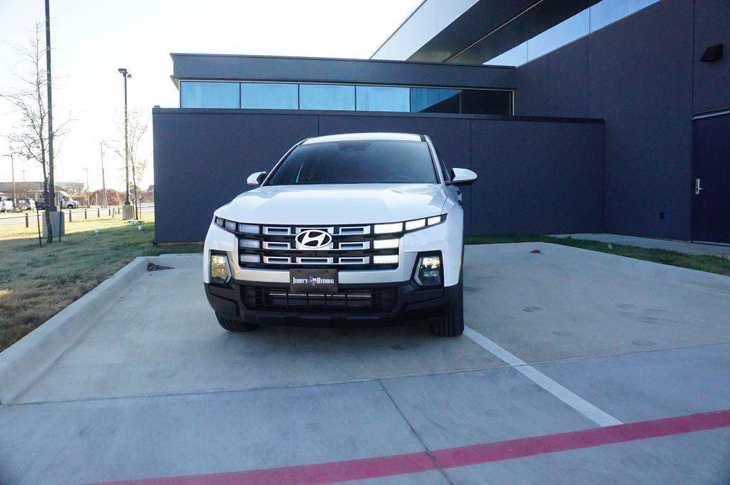 New 2026 Hyundai Santa Cruz SE FWD image 2