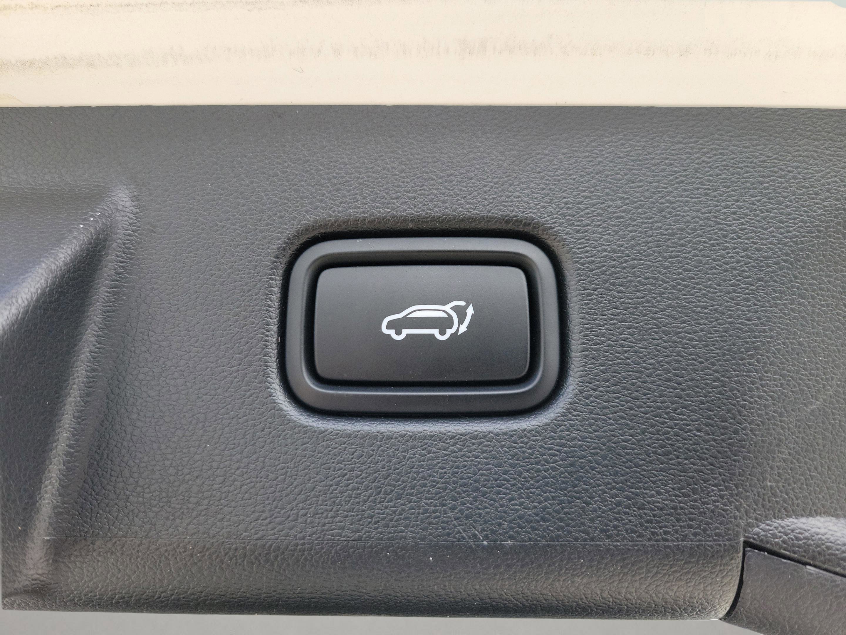 Certified 2025 Hyundai Tucson SEL image 8