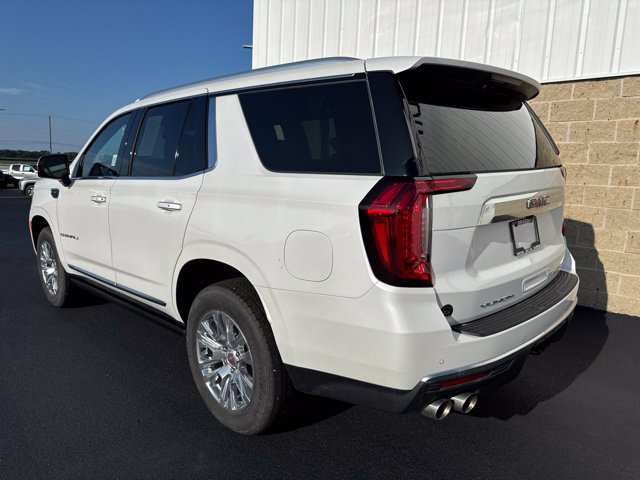 Used 2024 GMC Yukon Denali w/ LPO, Floor Liner Package AWD/4WD image 9
