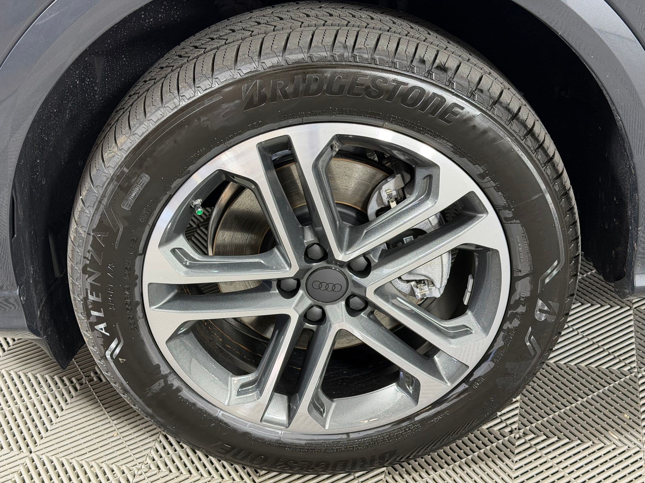 New 2026 Audi Q5 2.0T AWD/4WD image 13