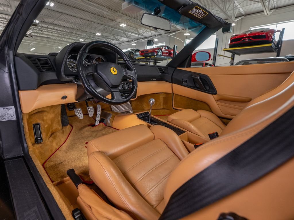 Used 1995 Ferrari F355 GTS RWD image 22