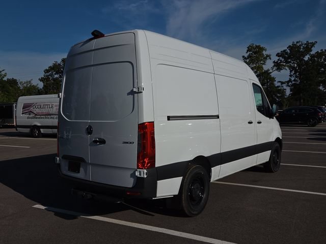 New 2026 Mercedes-Benz Sprinter 2500 image 4