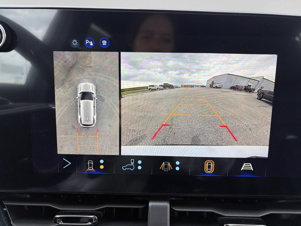 New 2027 Chevrolet Equinox RS w/ Safety and Technology Package AWD/4WD image 27