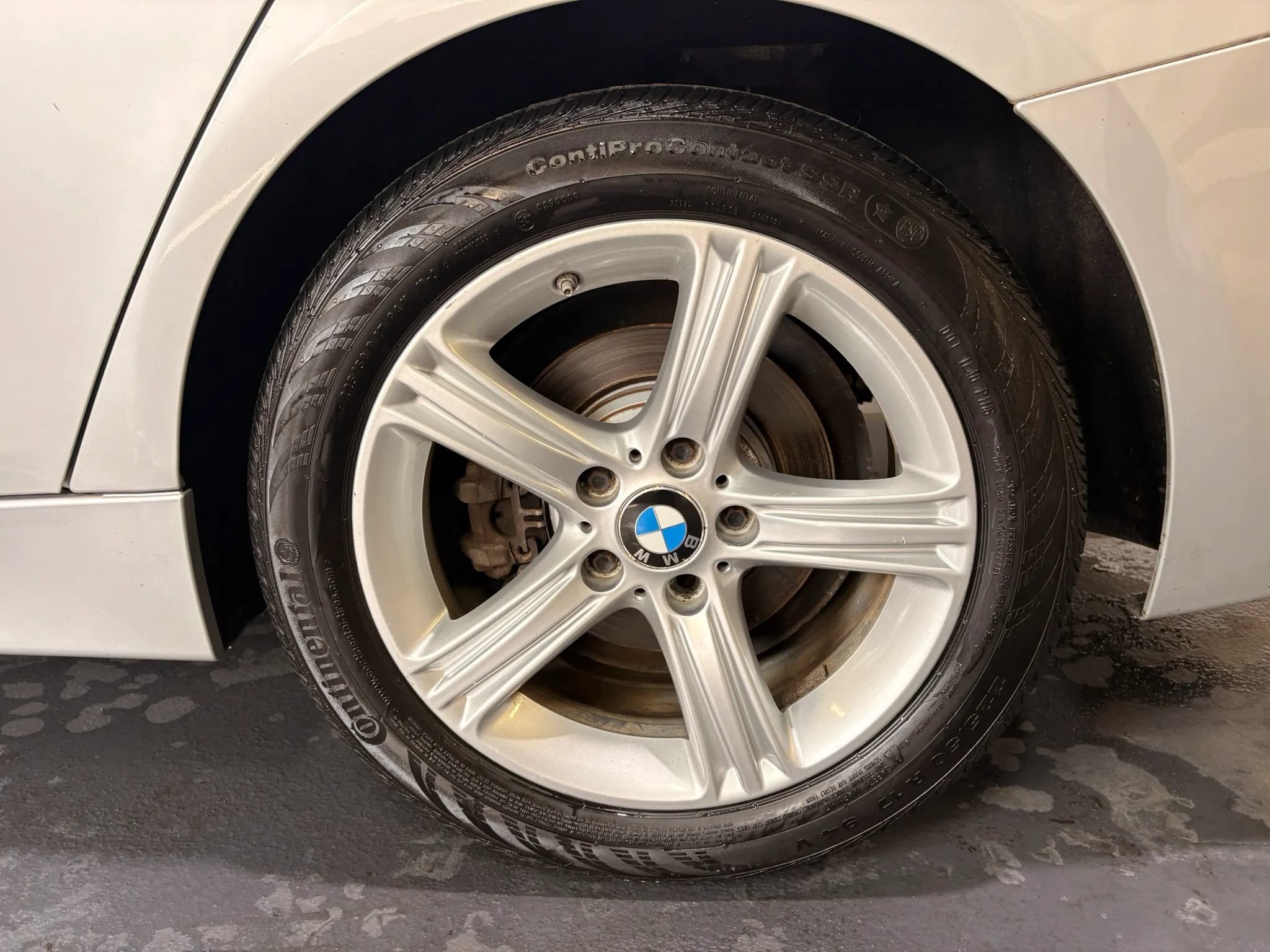 Used 2014 BMW 328i xDrive Sedan AWD/4WD image 28