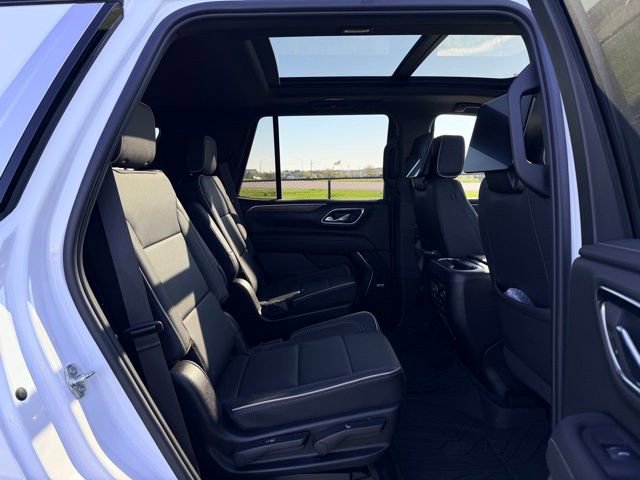 Used 2024 Chevrolet Tahoe Premier w/ Advanced Technology Package image 9