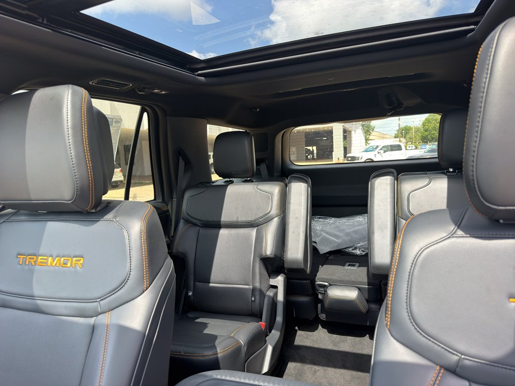 New 2027 Ford Expedition Tremor w/ Driver's Package AWD/4WD image 39