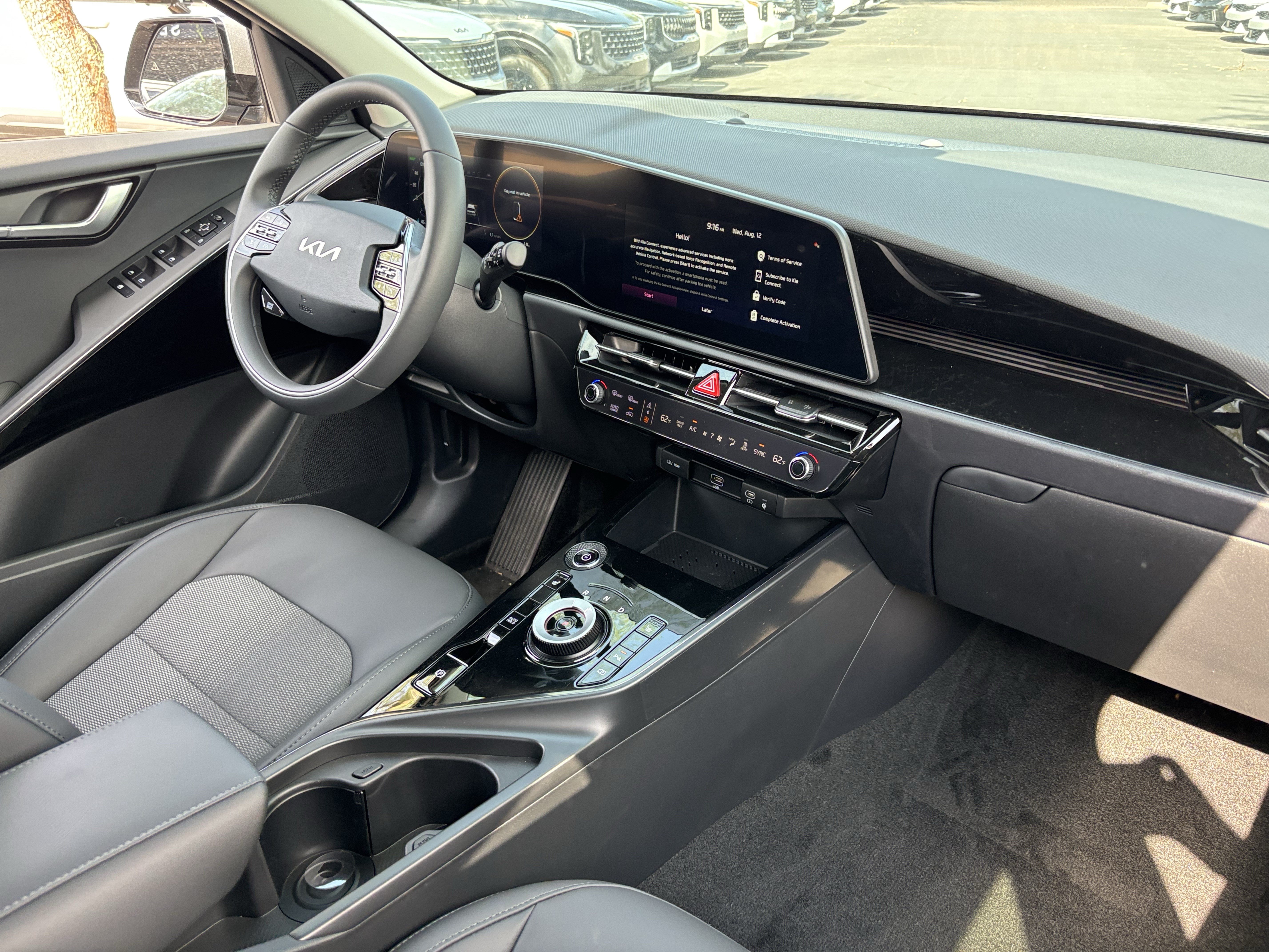 New 2026 Kia Niro Wind FWD image 10